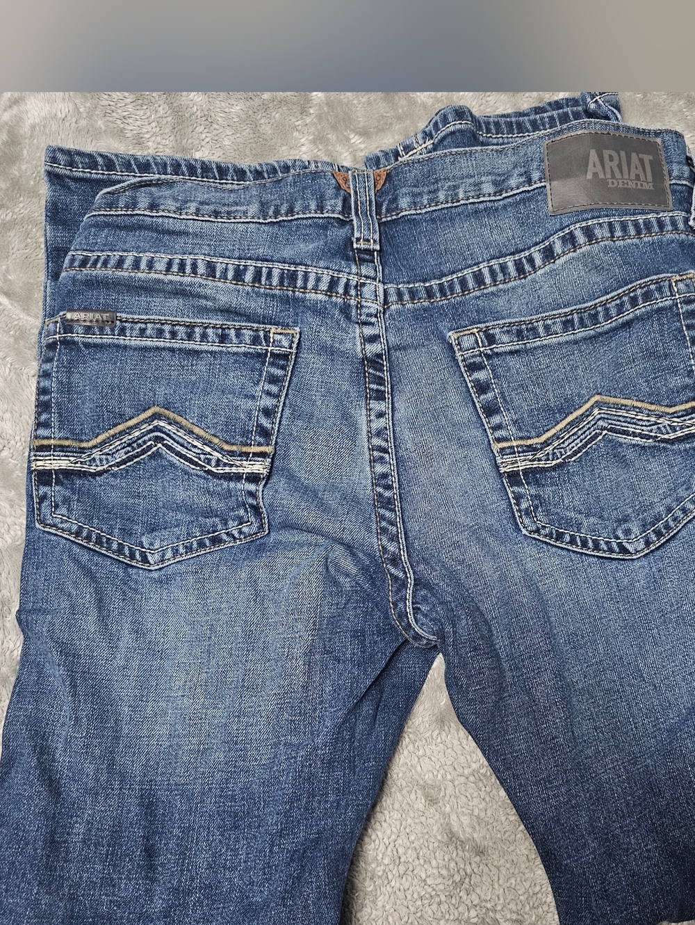 Ariat Men's Medium Blue Relaxed Jeans